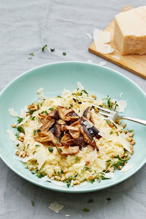 Creamy low carb cauliflower mushroom risotto
